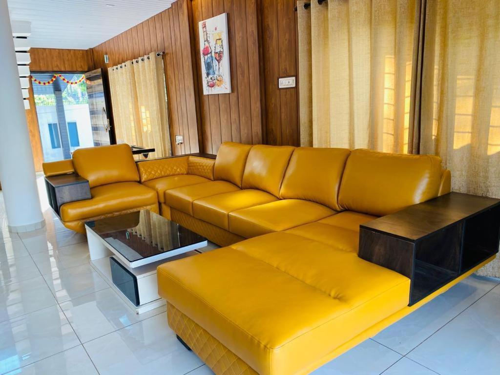 Aqua Villa Luxury Home Stay Лонавала Экстерьер фото